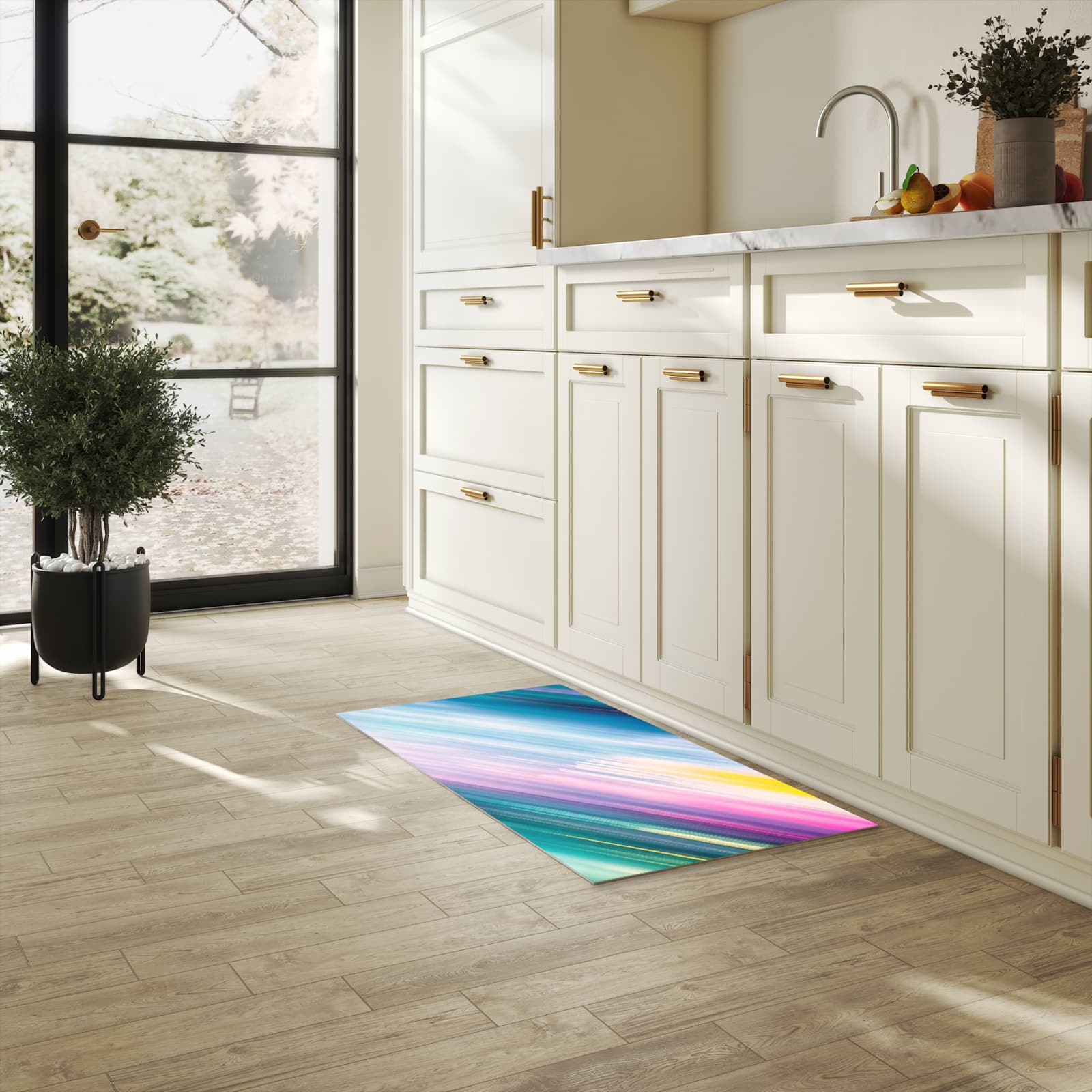 Bodenschonender Läufer für die Küche mit Motiv Farbiges Streifenmuster in heller Küche