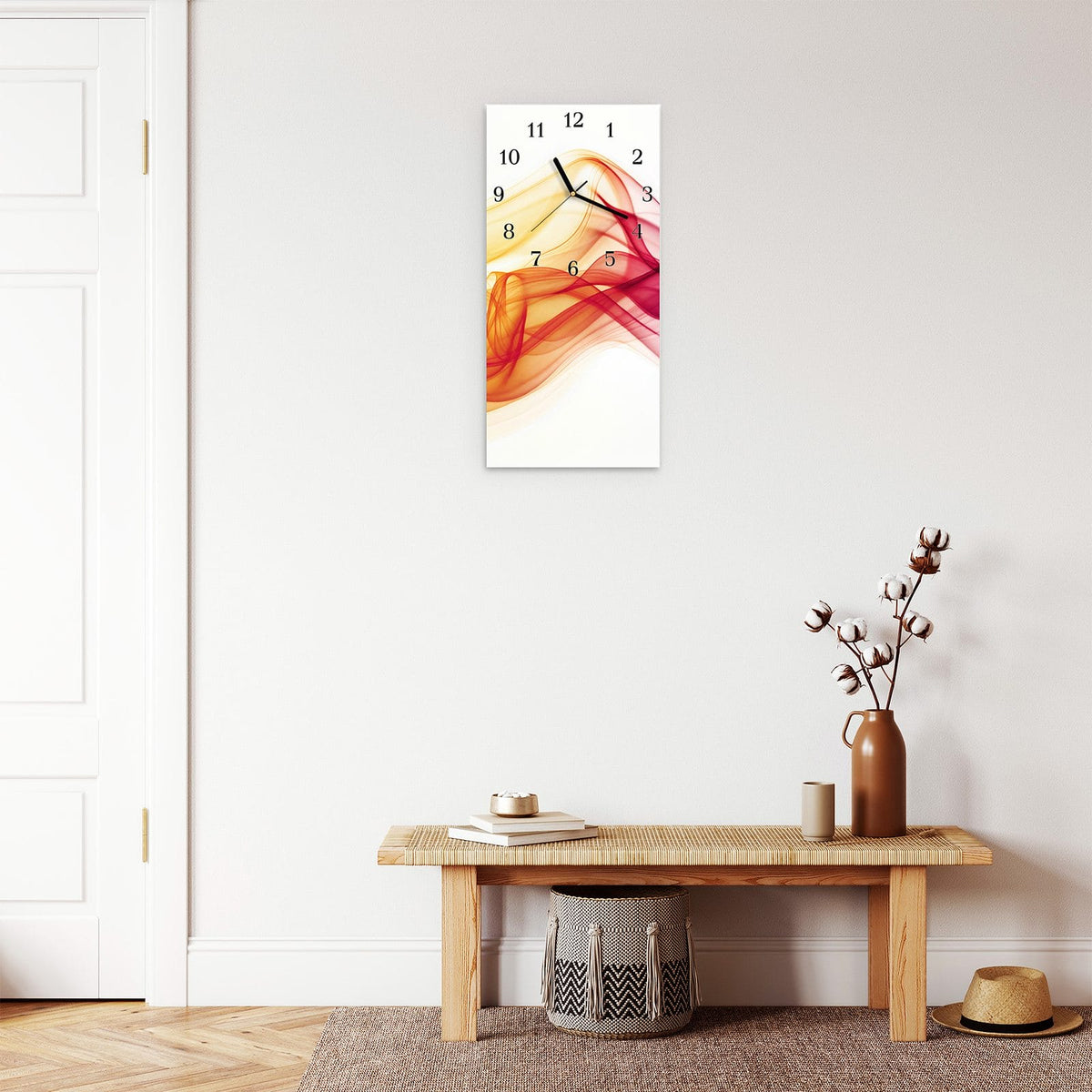 Moderne Wanduhr aus Glas mit Farbtiefe – Wanduhr Sanfte Farbwellen aus Glas – Hochformat 30 × 60 cm