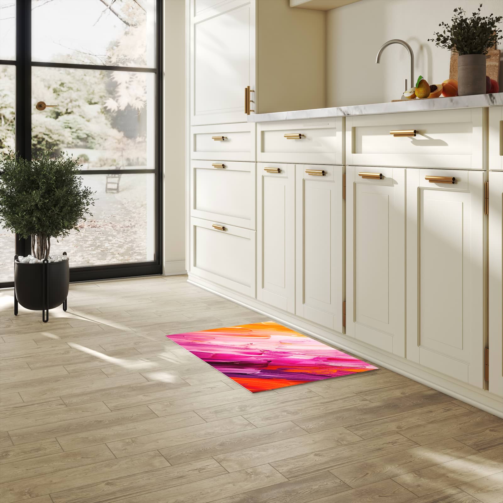 Rutschfester Küchenläufer mit Motiv Pinselstriche für Trittkomfort in heller Küche