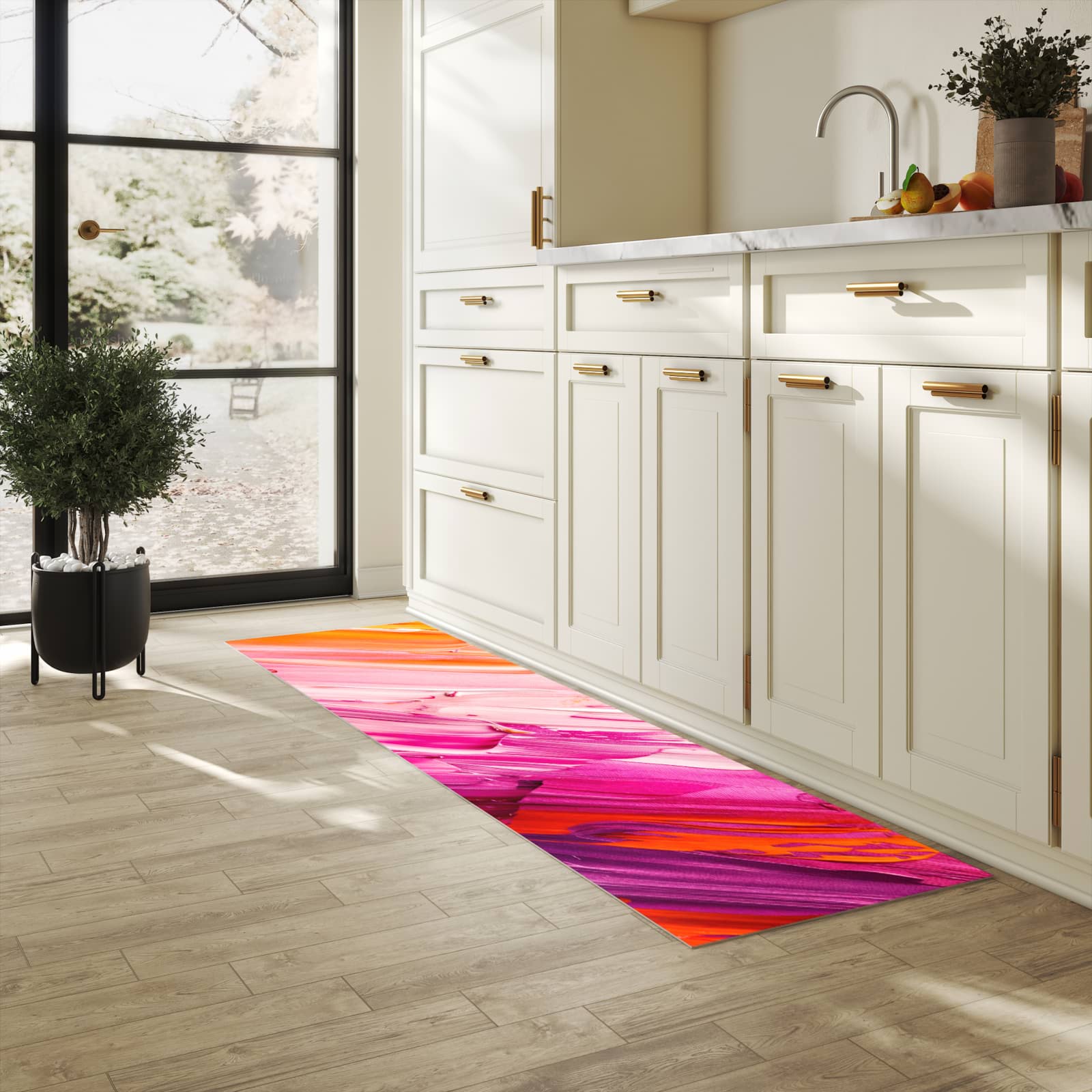 Geräuschdämpfender Küchenläufer mit Motiv Pinselstriche in heller Küche