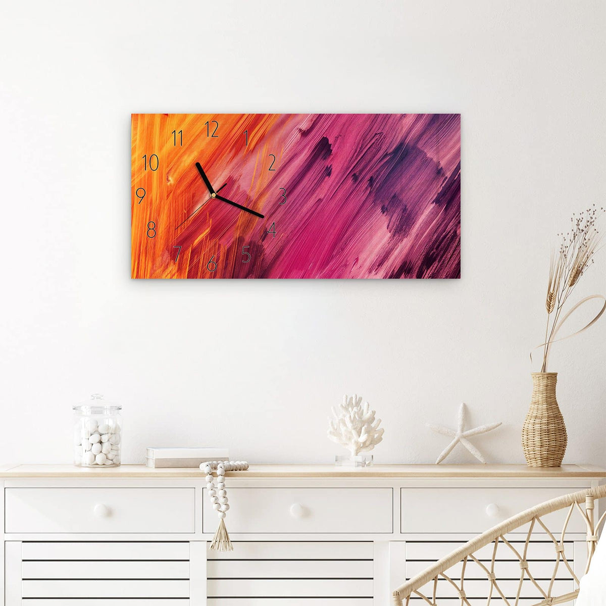 Wanduhr Abstrakte Farben aus Glas – Querformat 60 × 30 cm – Diagonale Farbstriche in Rot und Orange