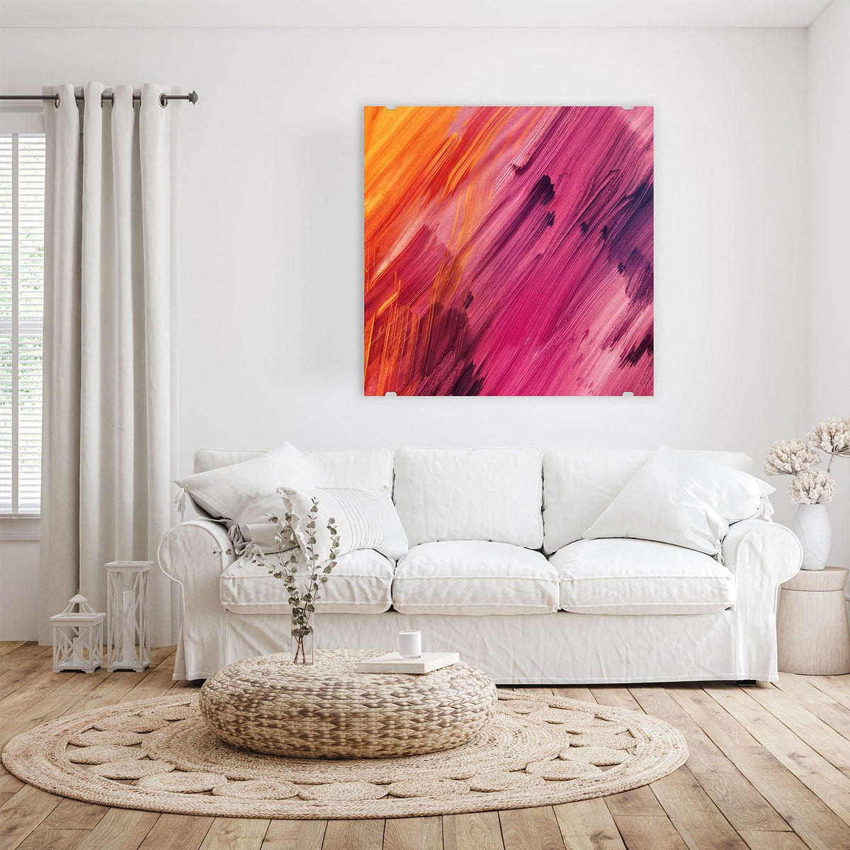 Diagonale Pinselstriche in Orange, Pink und Violett über die ganze Fläche