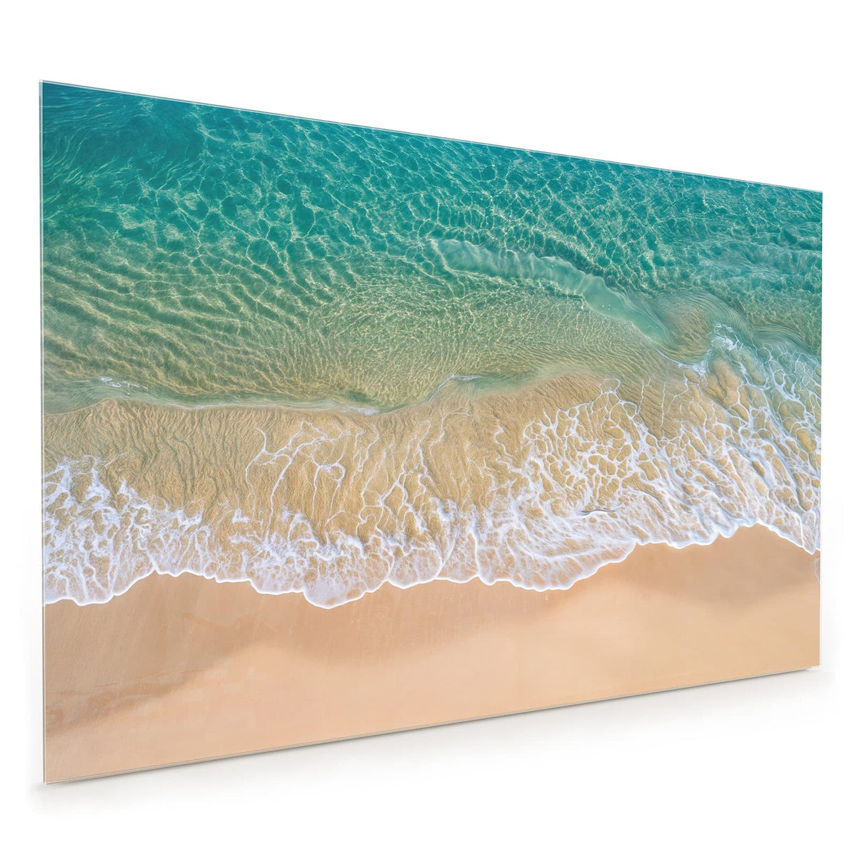 Küchenrückwand aus Glas im Hochformat: Luftbild in Pastell: mintgrünes Flachwasser mit zartem Schaum auf pfirsichfarbenem Sand