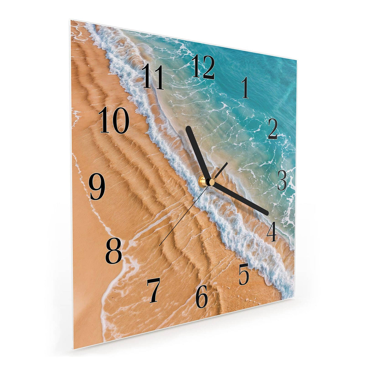 Quadratische Wanduhr aus Glas Sandrippen am Ufer schräg von der Seite, 4 mm starkes Glas