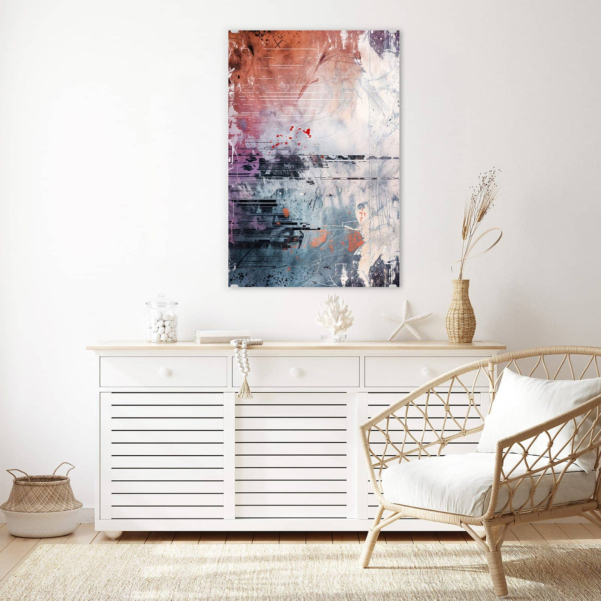 Glasbild Farbschlieren in Lila an der Wand – Verwischte waagerechte Farbschlieren in Lila, Rot und Grau mit Kratzern