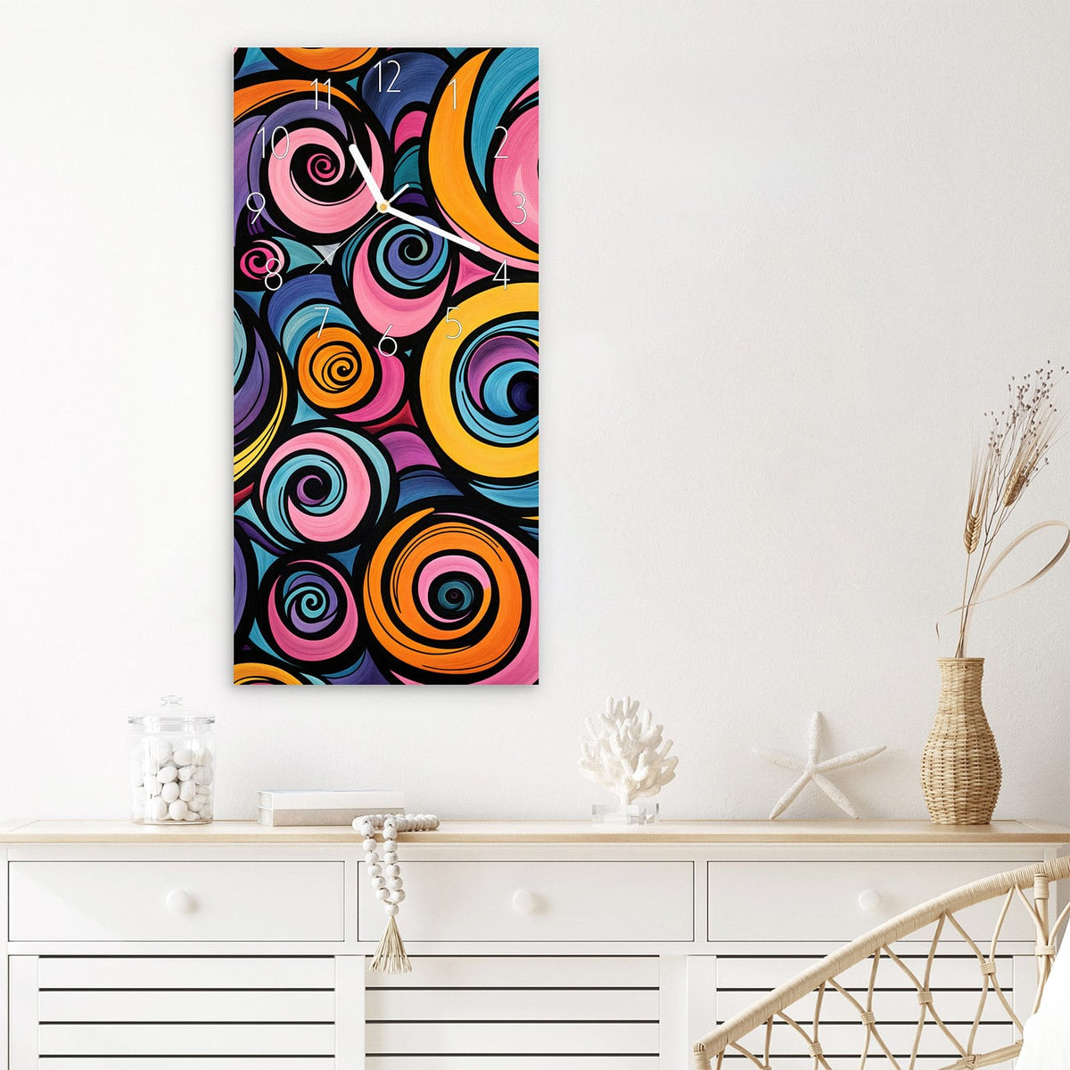 Wanduhr Farbige Spiralen aus Glas – Hochformat 30 × 60 cm – Bunte Spiralen mit schwarzen Umrissen