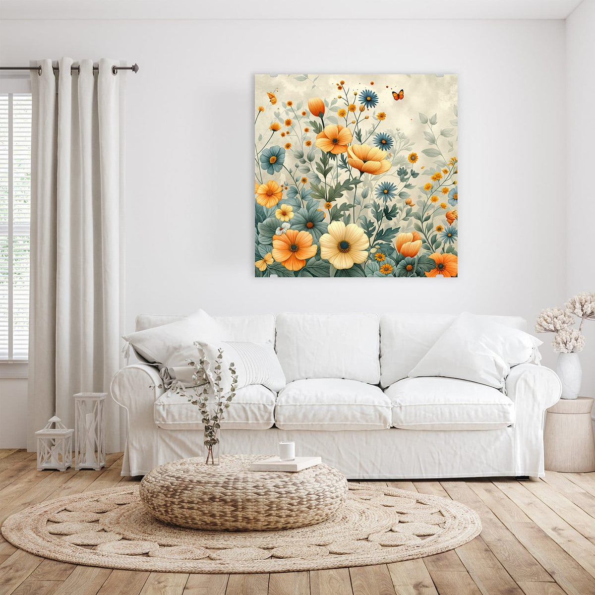 Glasbild Sommerblüten auf Beige an der Wand – Illustrierte Wiesenblumen in Orange, Creme und Blau auf beigem Grund, dazu ein Schmetterling.