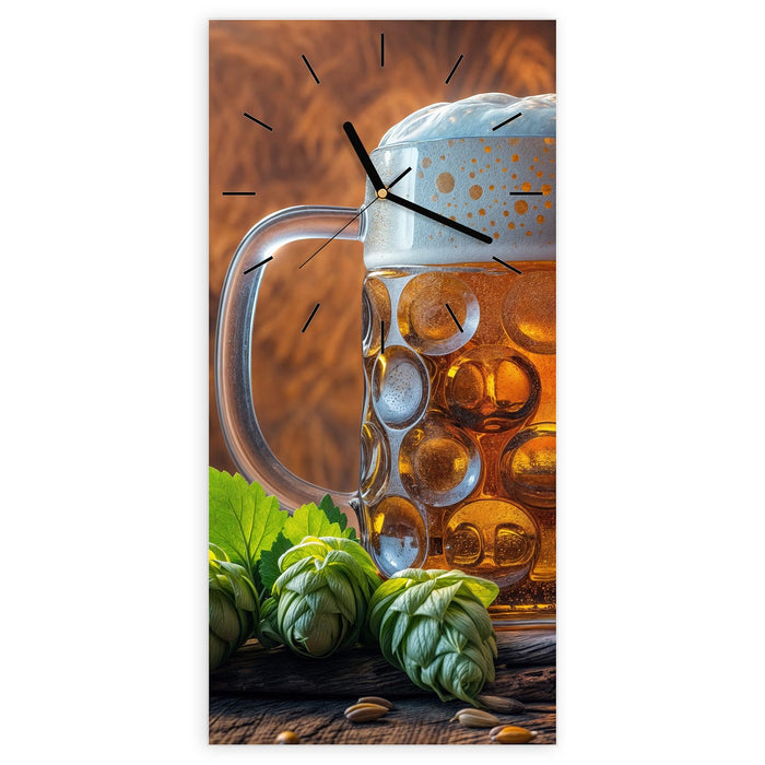 Wanduhr Bierkrug aus Glas – Hochformat 30 × 60 cm mit Ziffernblatt Linie