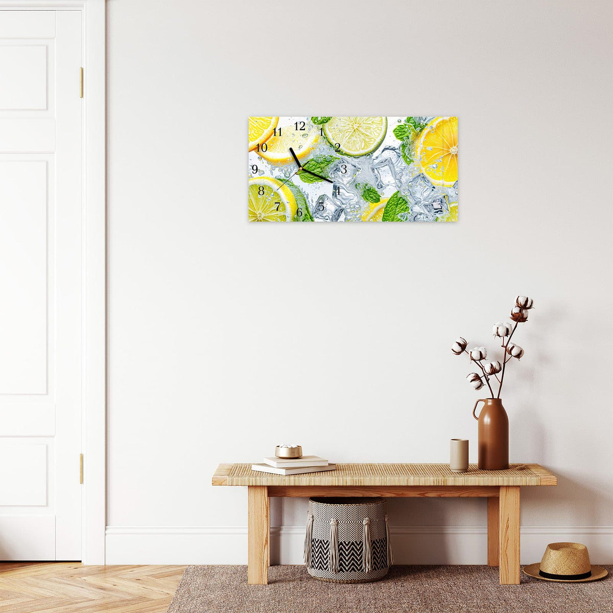 Moderne Wanduhr aus Glas mit Farbtiefe – Wanduhr Zitrusfrische aus Glas – Querformat 60 × 30 cm