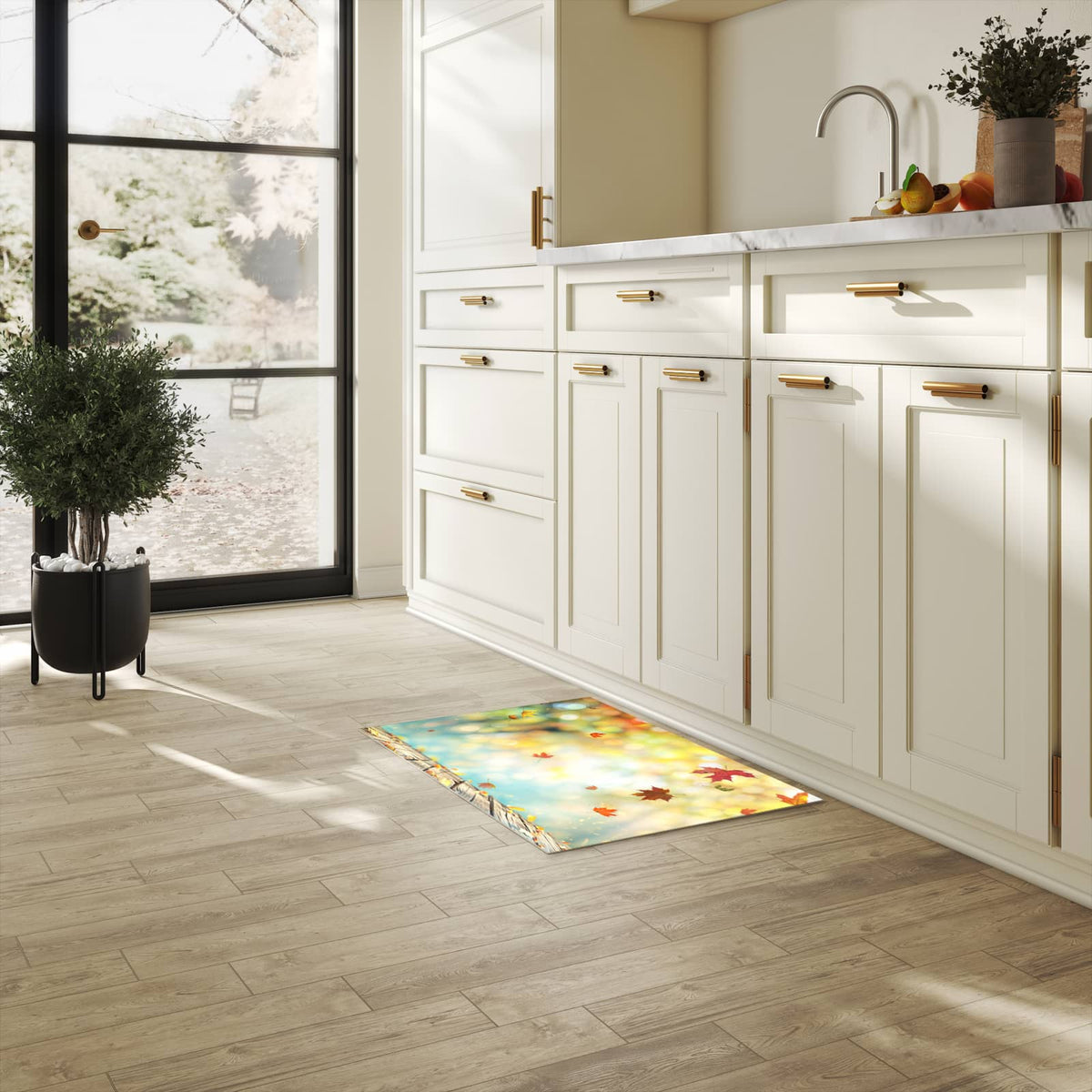 Geruchsneutraler rutschfester Küchenläufer mit Motiv Herbstlaub Wald in heller Küche