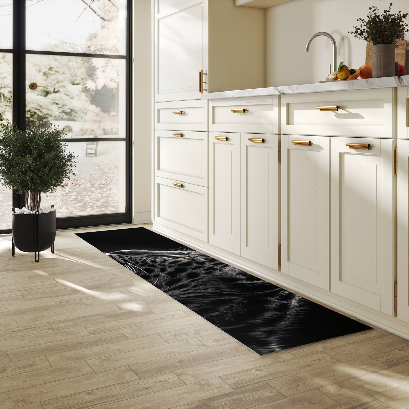 Komfortabler abwaschbarer Küchenteppich mit Motiv Leopard Silhouette in heller Küche