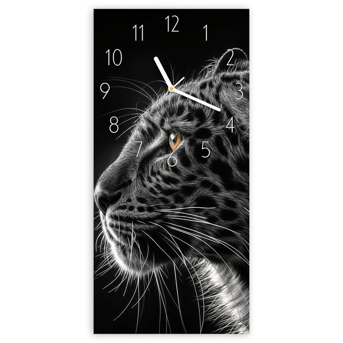 Wanduhr Leopard Silhouette aus Glas – Hochformat 30 × 60 cm mit Ziffernblatt Elegant