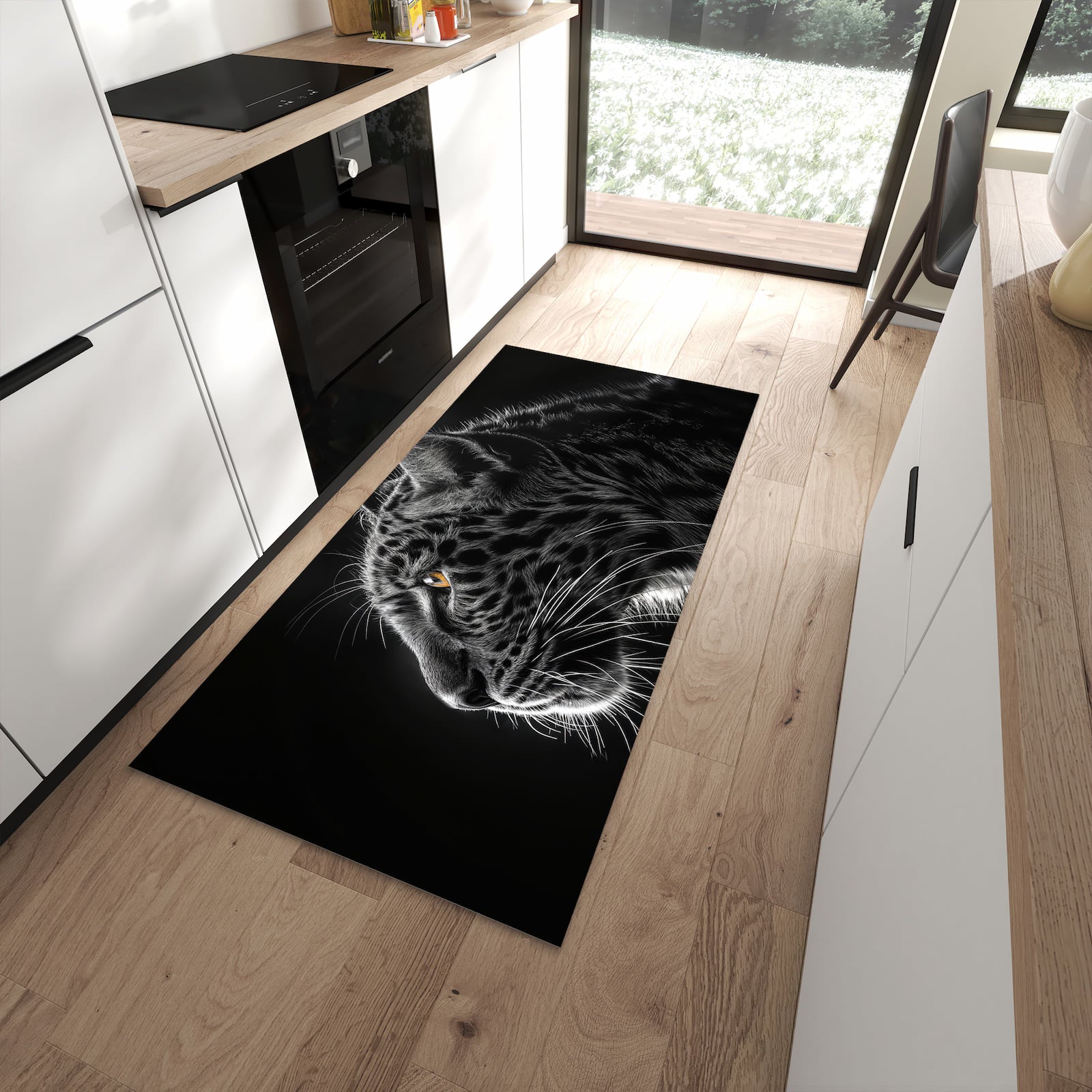Komfortabler Küchenteppich mit Motiv Leopard Silhouette in moderner Küche