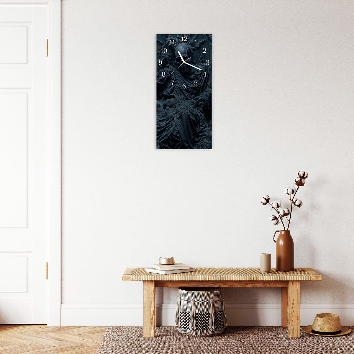 Moderne Wanduhr aus Glas mit Farbtiefe – Wanduhr Skeletthüter aus Glas – Hochformat 30 × 60 cm