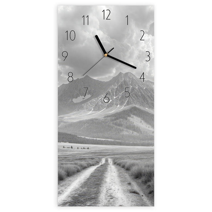 Wanduhr Berglandschaft Weg aus Glas – Hochformat 30 × 60 cm mit Ziffernblatt Elegant