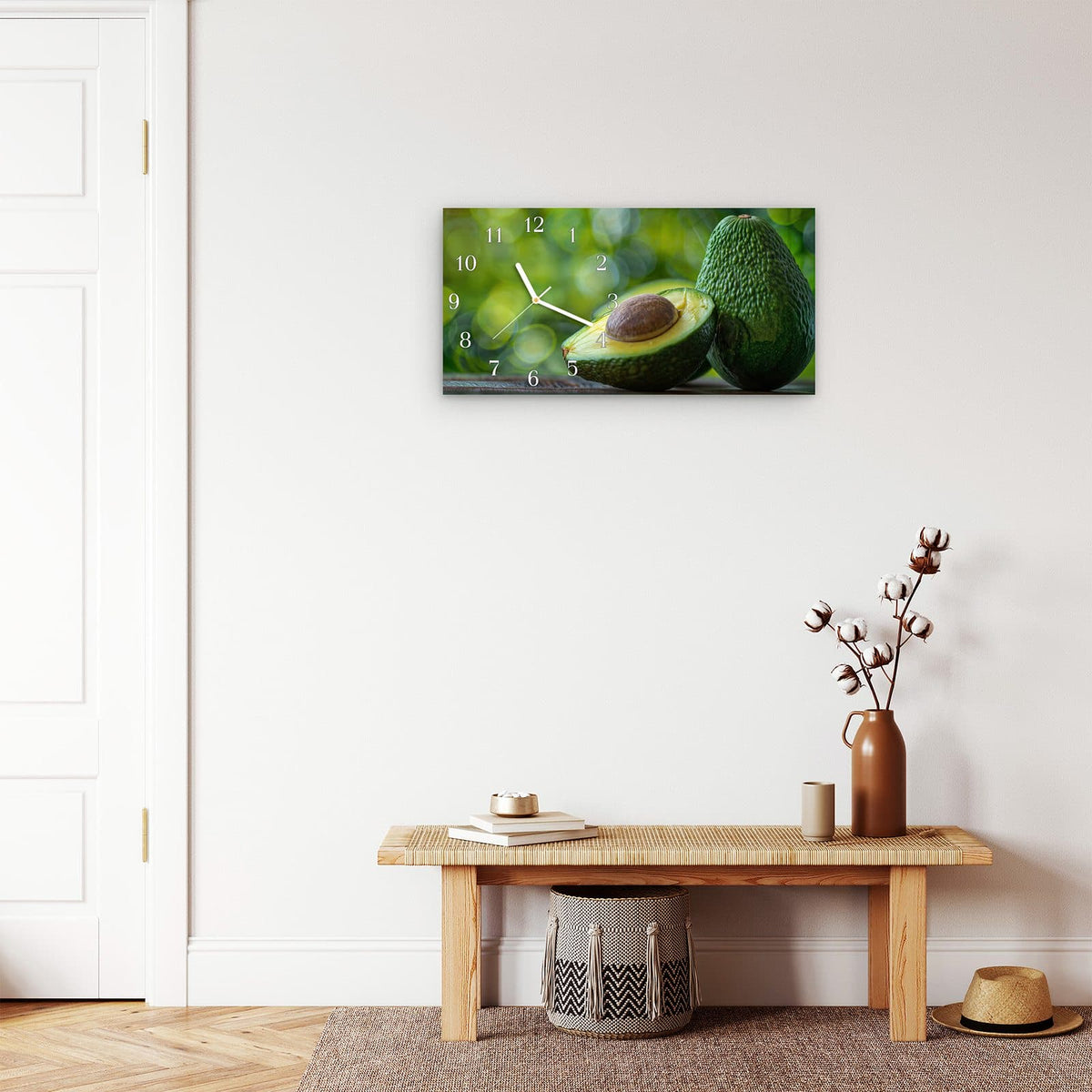 Moderne Wanduhr aus Glas mit Farbtiefe – Wanduhr Avocado Anschnitt aus Glas – Querformat 60 × 30 cm