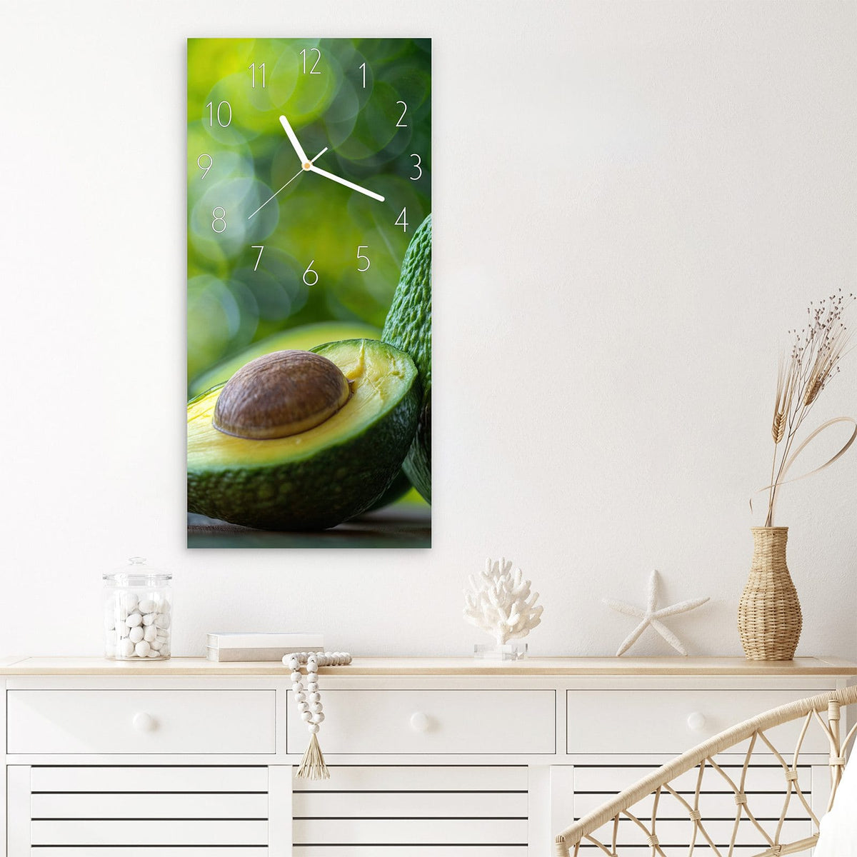 Wanduhr Avocado Anschnitt aus Glas – Halbierte Avocado mit Kern