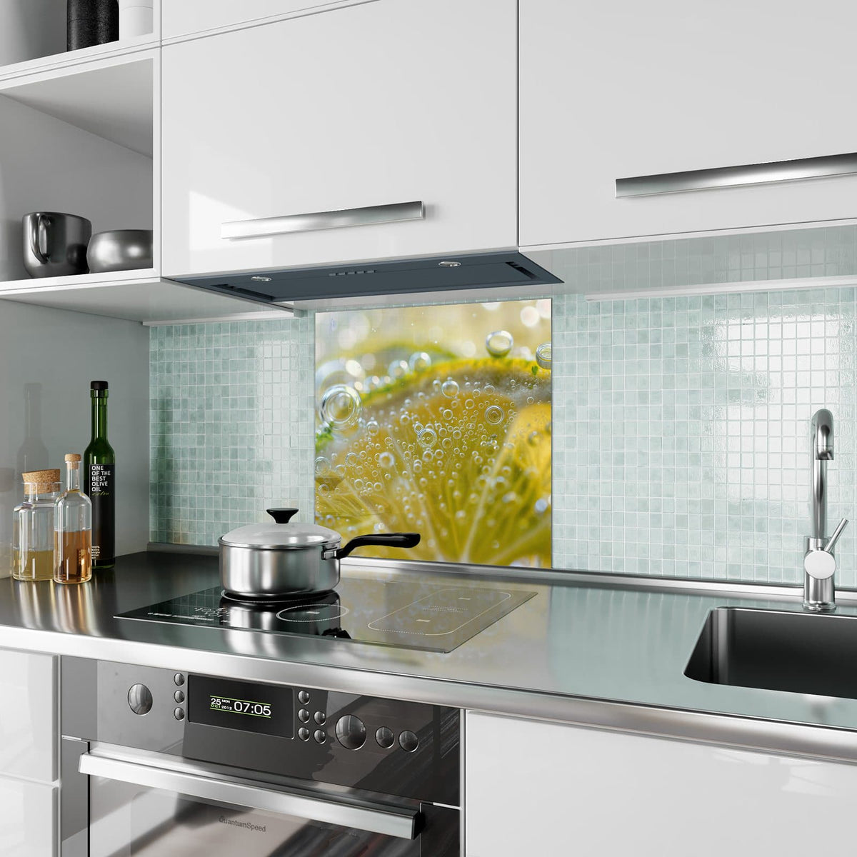 Küchenrückwand Zitrone im Sprudel aus Glas – Zitronenscheibe mit Sprudelbläschen