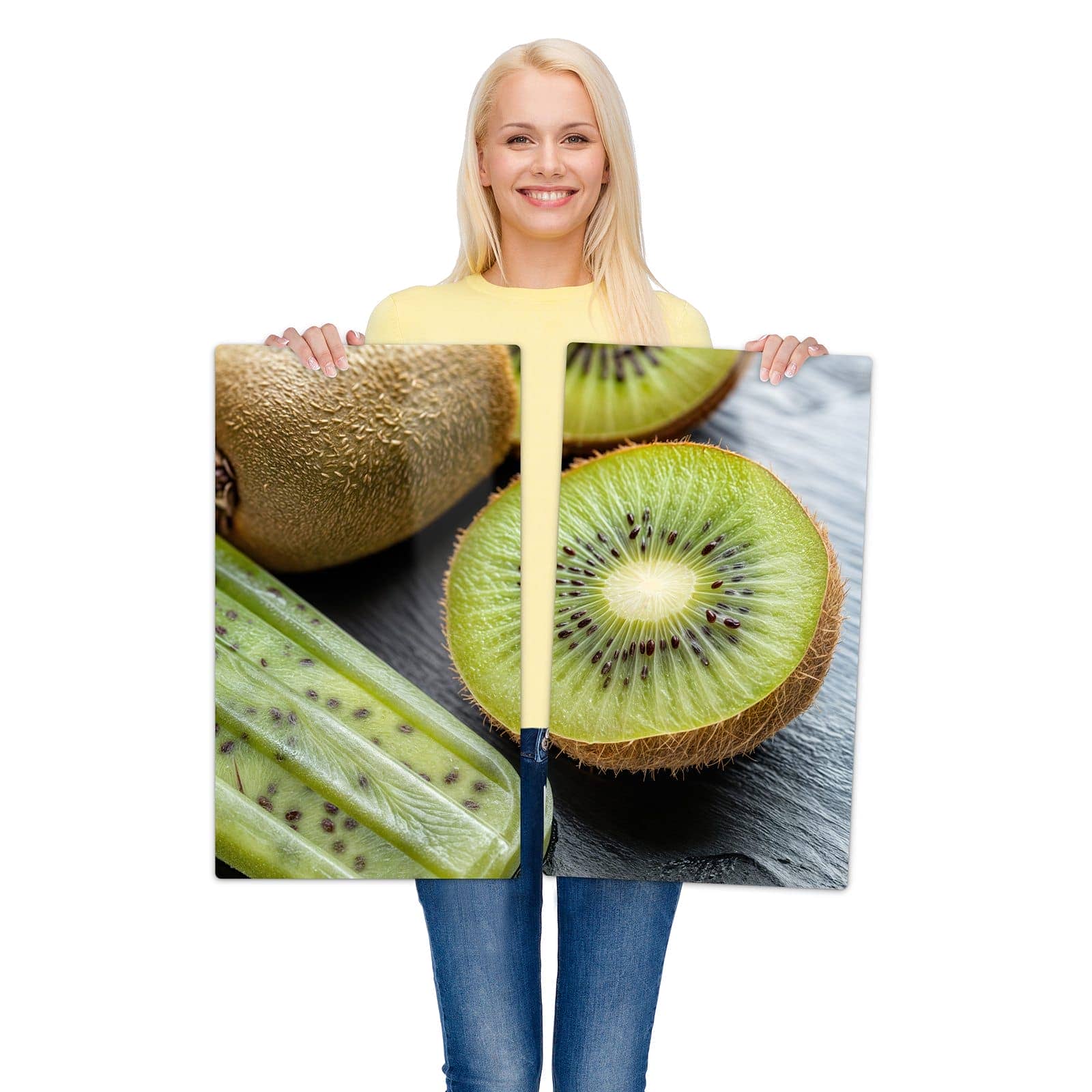 2-teilige Herdabdeckplatte für Ceranfeld mit Kiwi Eis am Stiel-Motiv wird zur Größendarstellung gehalten