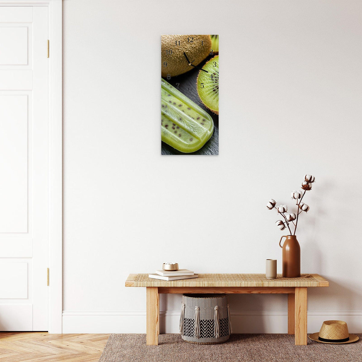 Moderne Wanduhr aus Glas mit Farbtiefe – Wanduhr Kiwi Eis am Stiel aus Glas – Hochformat 30 × 60 cm
