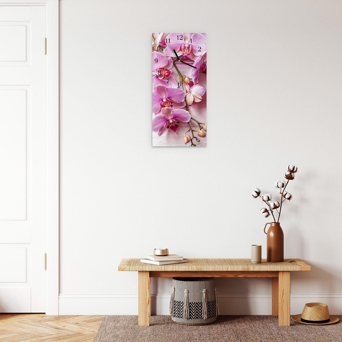 Moderne Wanduhr aus Glas mit Farbtiefe – Wanduhr Orchideen Holz Hintergrund aus Glas – Hochformat 30 × 60 cm
