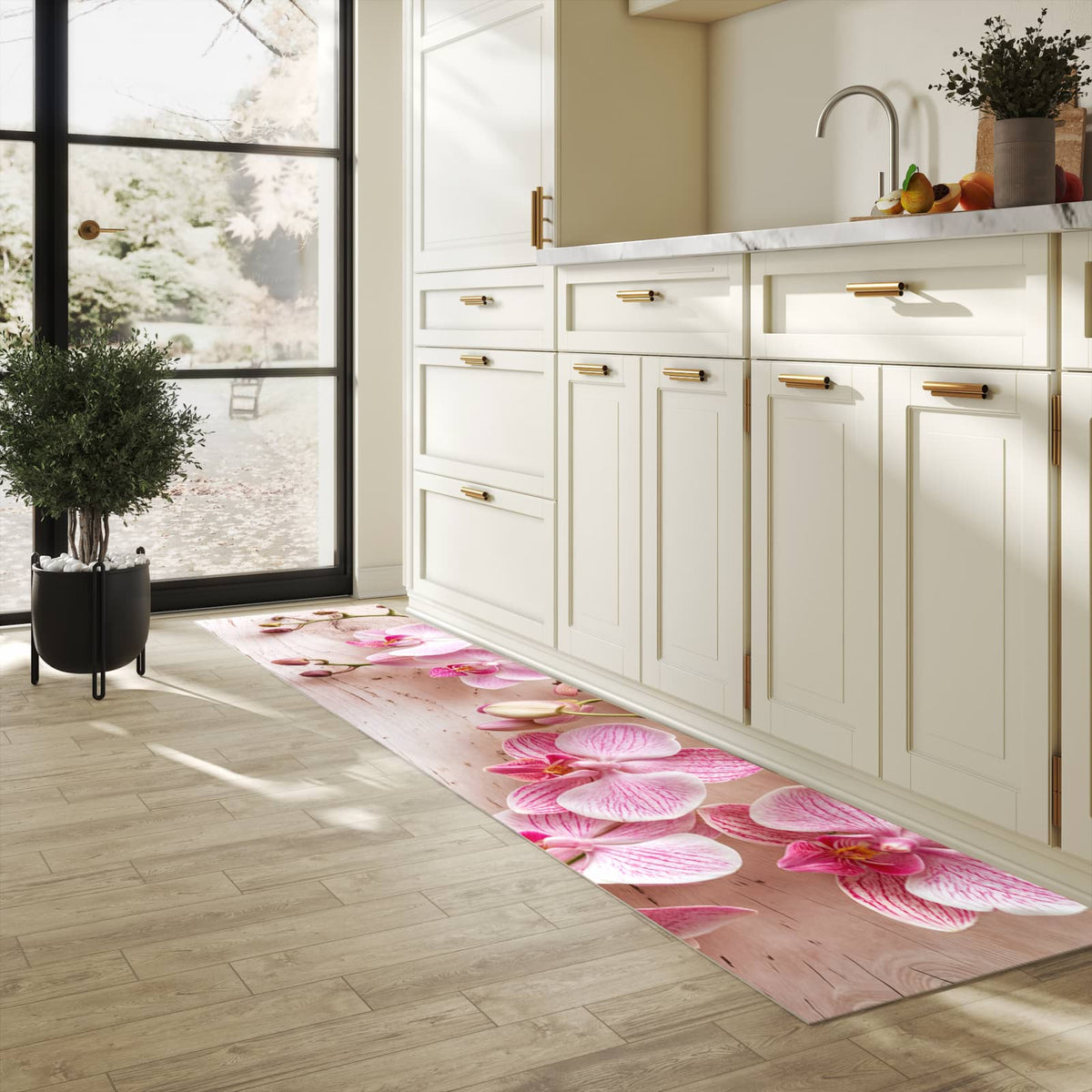 Geruchsneutraler rutschfester Küchenläufer mit Motiv Orchideen_tabletop in heller Küche