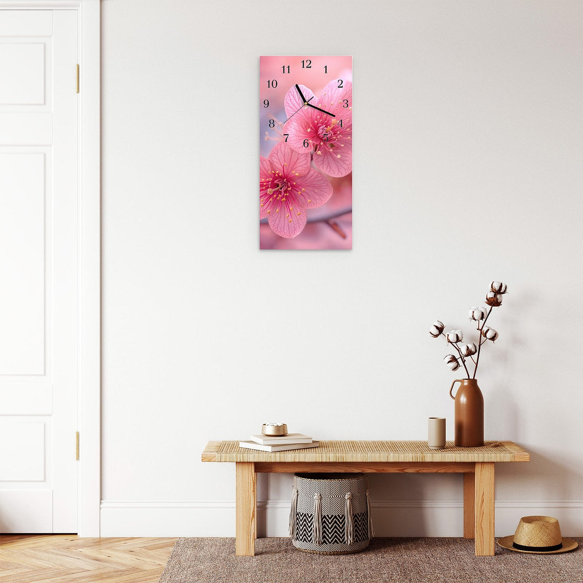 Moderne Wanduhr aus Glas mit Farbtiefe – Wanduhr Blütenzauber aus Glas – Hochformat 30 × 60 cm