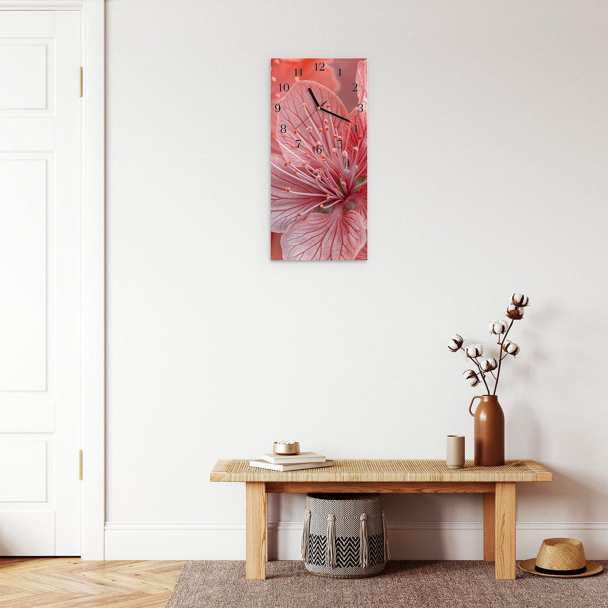 Moderne Wanduhr aus Glas mit Farbtiefe – Wanduhr Stille Blumenpracht aus Glas – Hochformat 30 × 60 cm