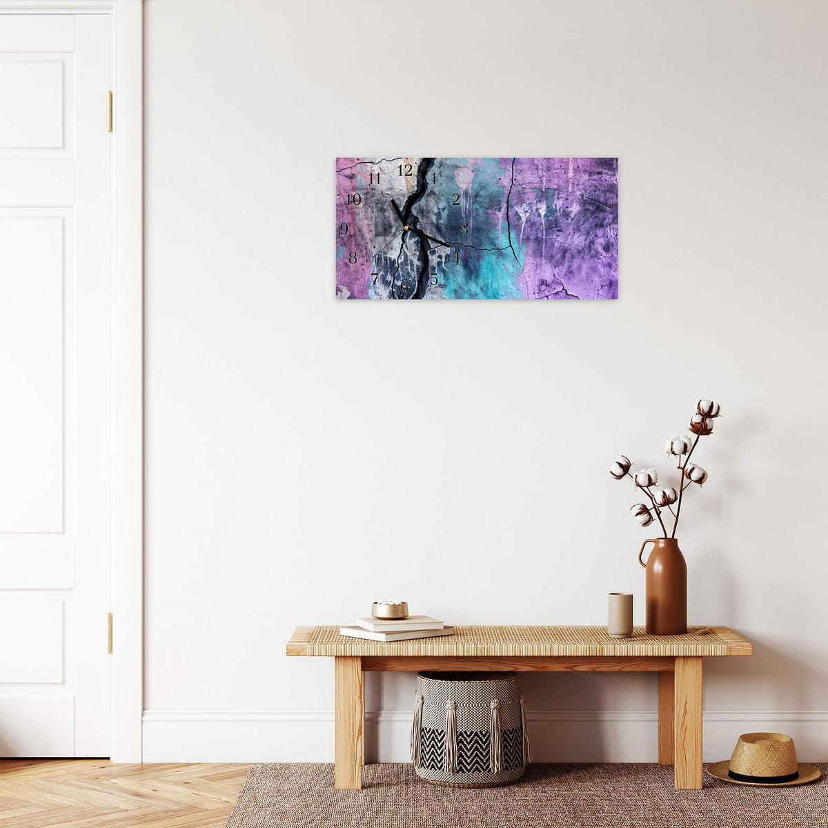 Moderne Wanduhr aus Glas mit Farbtiefe – Wanduhr Graffiti Wand Kunst aus Glas – Querformat 60 × 30 cm