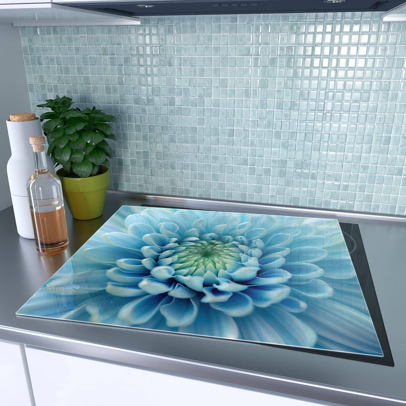 1-teilige Kochfeldabdeckung mit Sanfte Blütenzauber-Motiv auf dem Ceranfeld