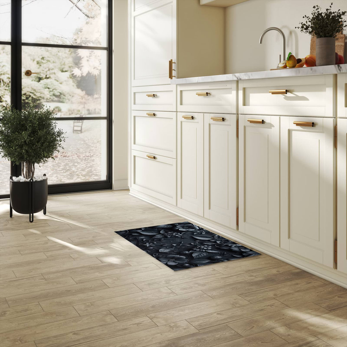 Langlebiger Küchenteppich mit Motiv Blumenmuster Dunkel in heller Küche