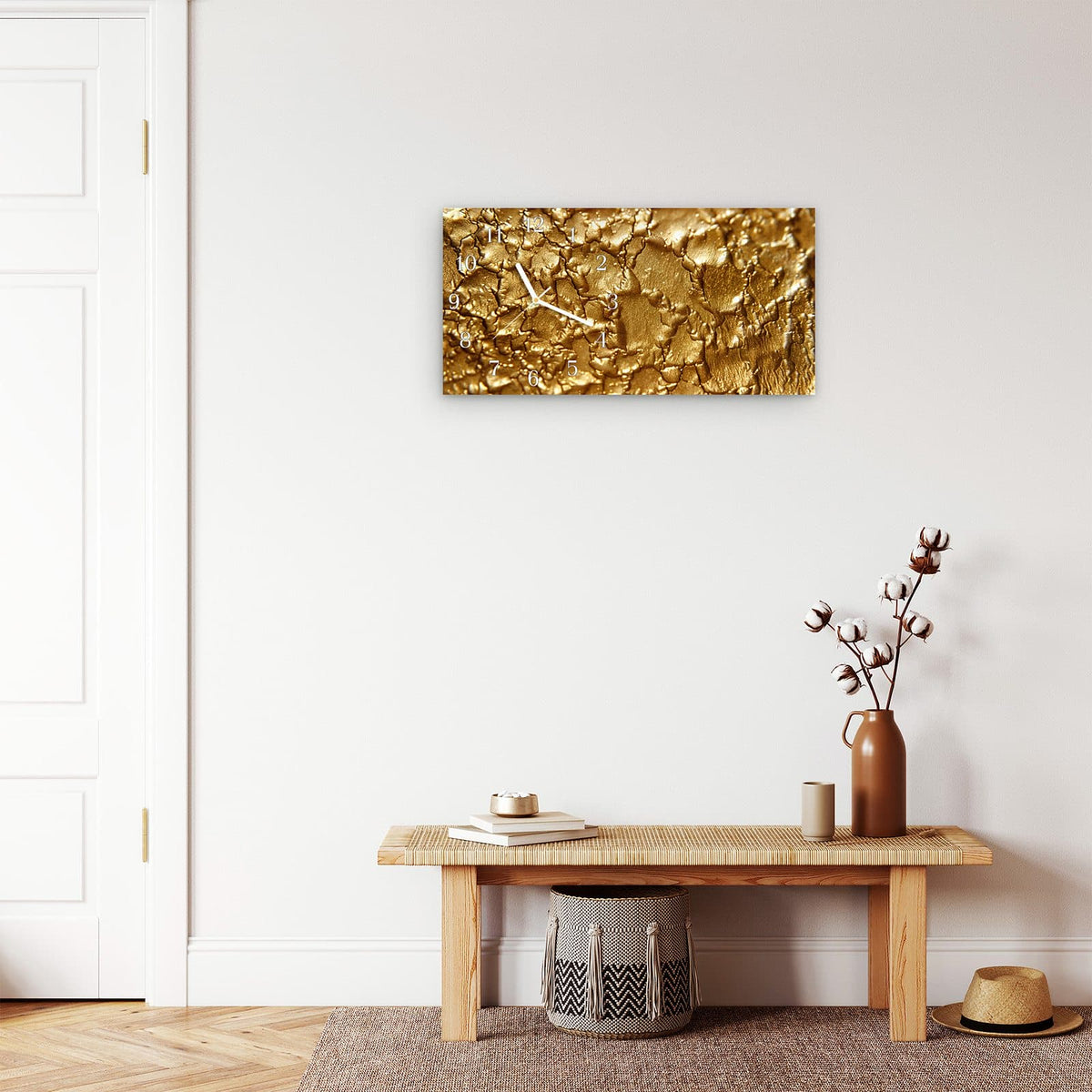 Moderne Wanduhr aus Glas mit Farbtiefe – Wanduhr Goldene Struktur aus Glas – Querformat 60 × 30 cm