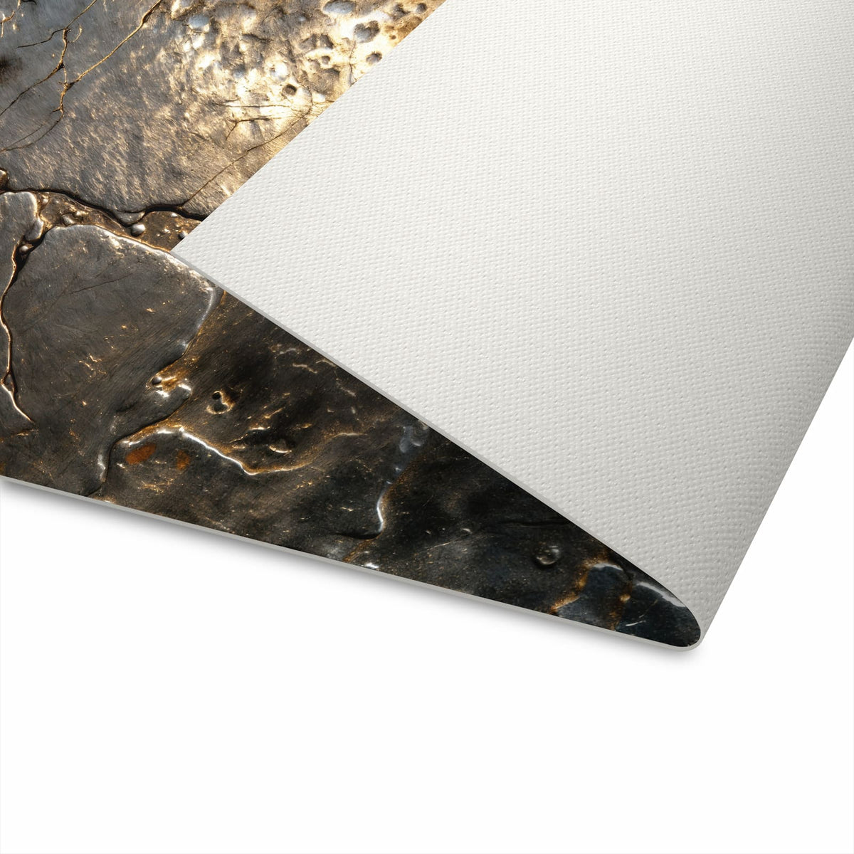 Feuchtigkeitsresistenter Küchenläufer mit Motiv Gekrakeltes Metall in der Unterseite
