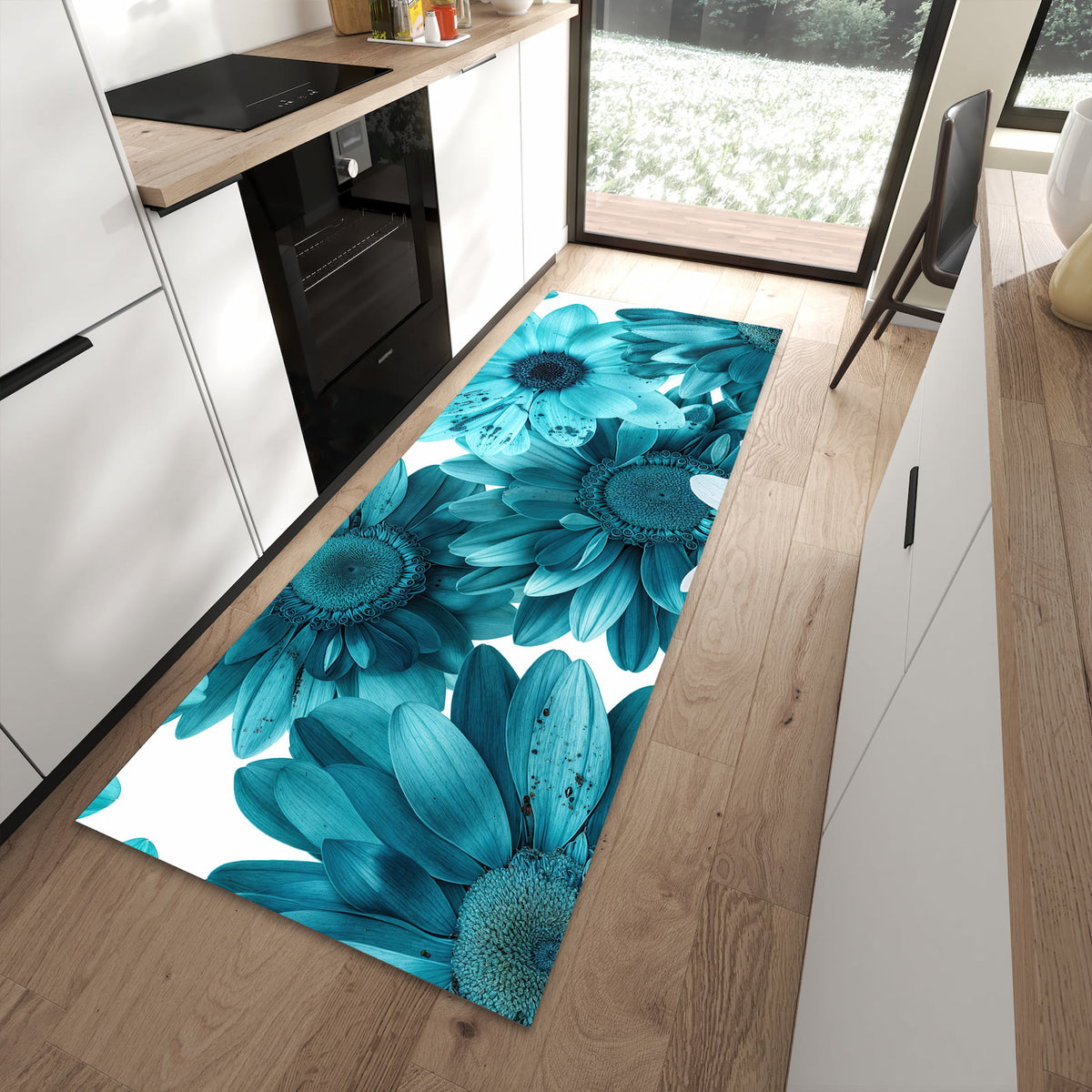 Farbbeständiger dünner Teppich mit Motiv Blaue Blütenpracht in moderner Küche