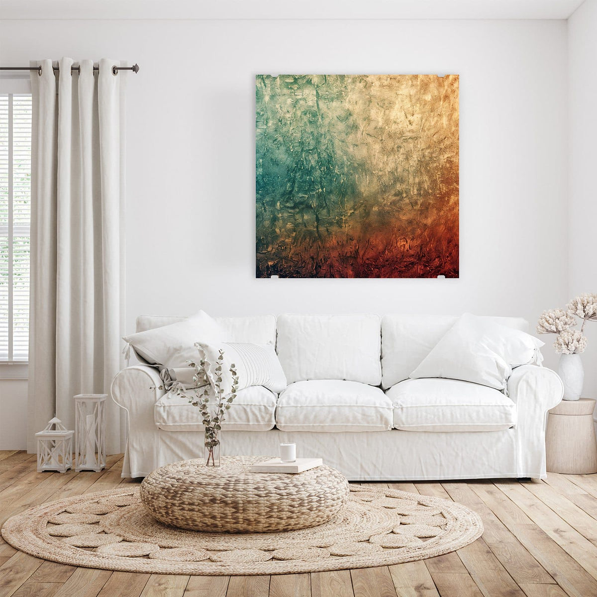 Glasbild Türkis und Rost an der Wand – Grob verputzte Fläche: links Türkisgrün, Mitte Creme, rechts und unten Rostrot.