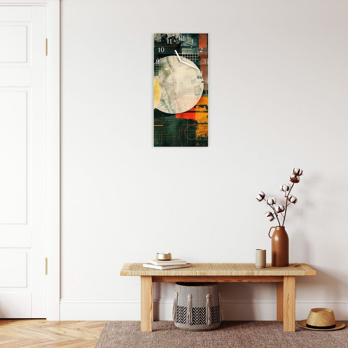 Moderne Wanduhr aus Glas mit Farbtiefe – Wanduhr Bunte Geometrie Kunst aus Glas – Hochformat 30 × 60 cm