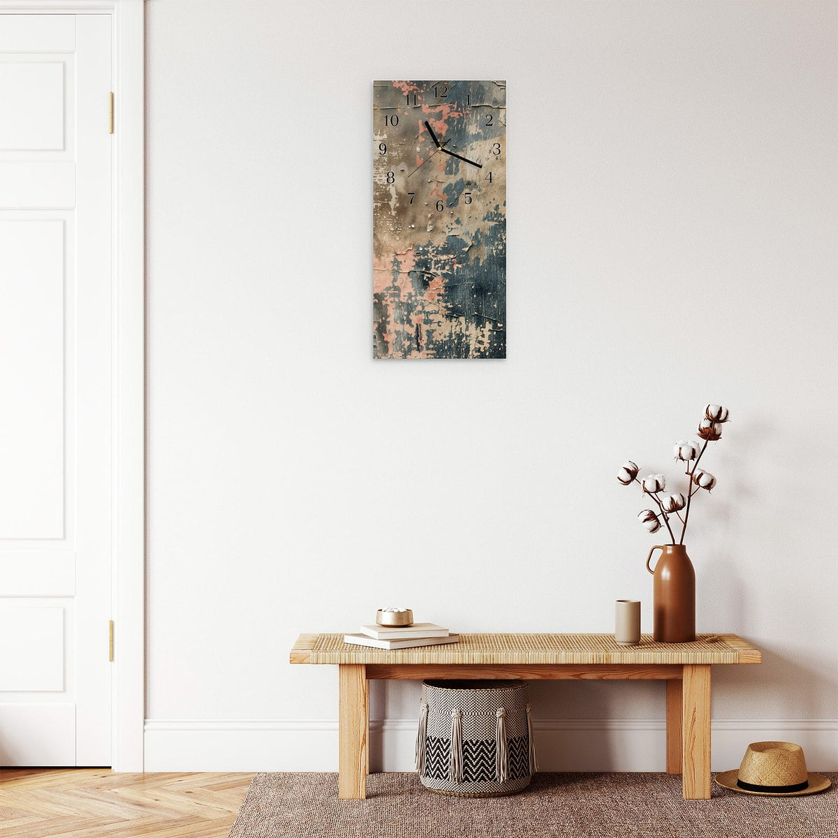 Moderne Wanduhr aus Glas mit Farbtiefe – Wanduhr Abblätternde & Farbe aus Glas – Hochformat 30 × 60 cm