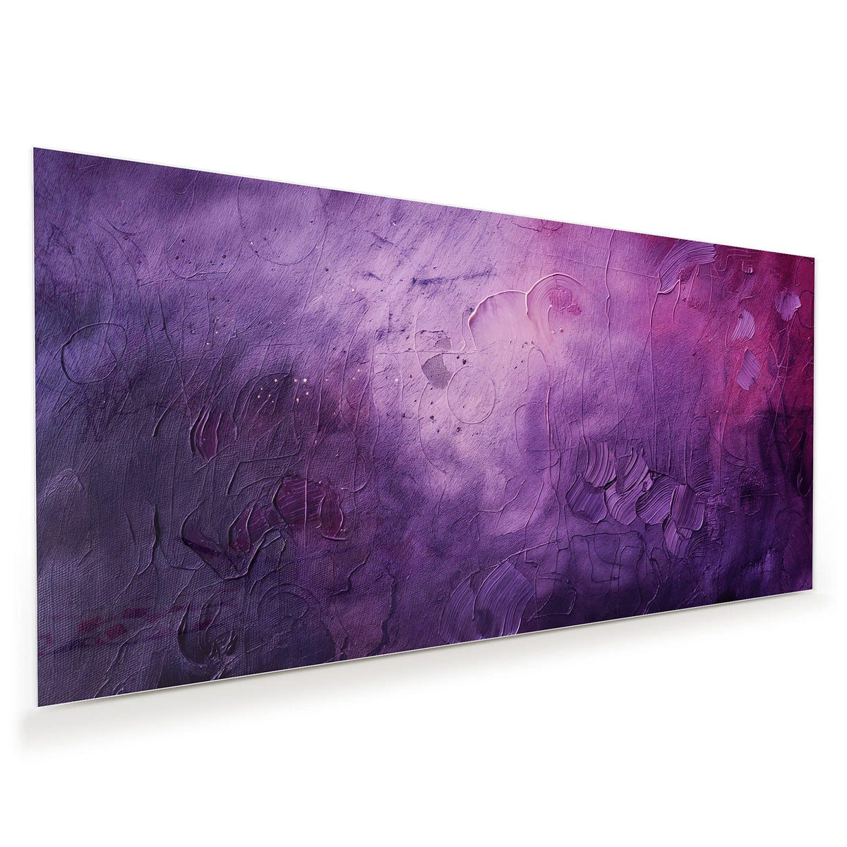 Verwaschene violette Farbfläche mit Magenta oben rechts und eingeritzten Spachtelspuren.