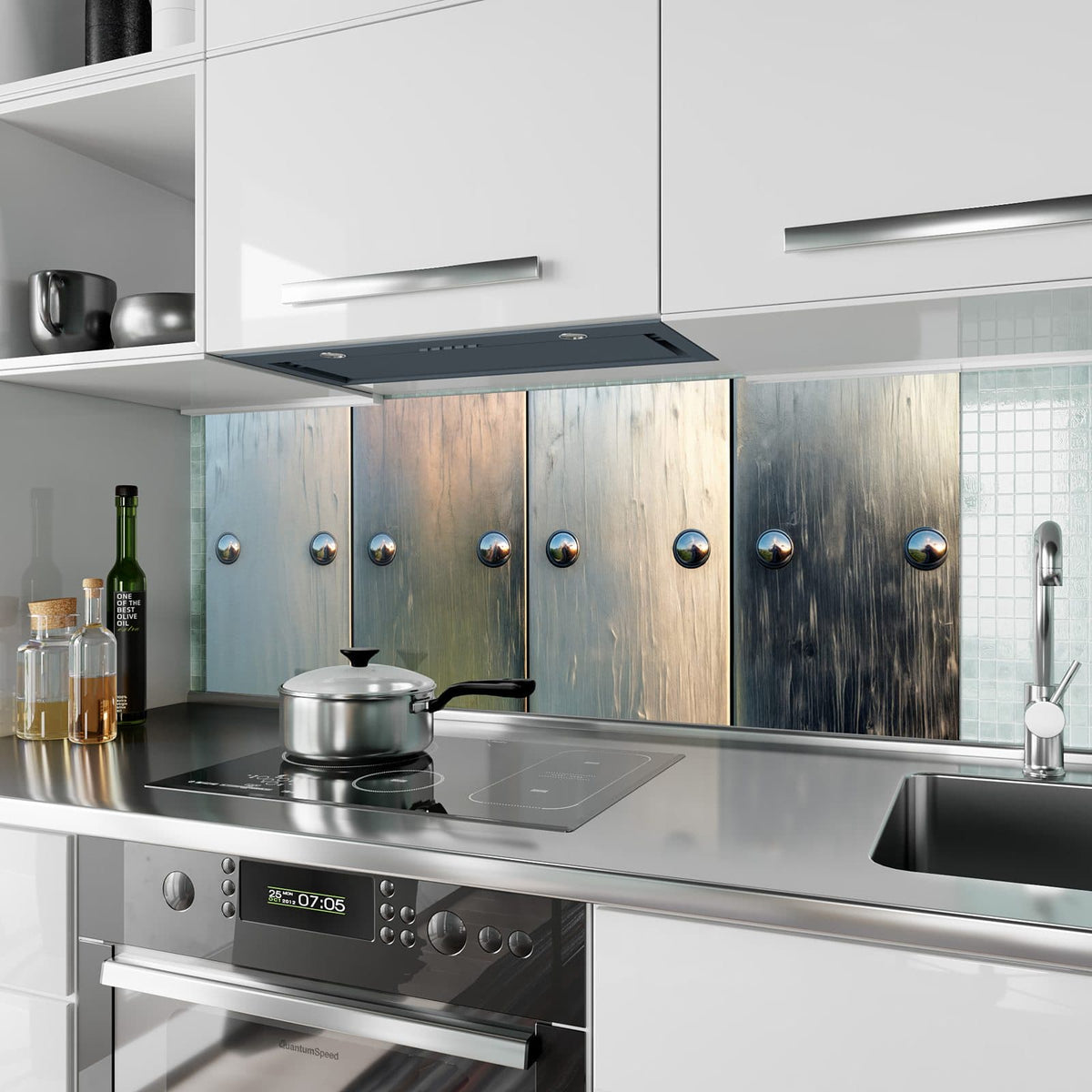 Küchenrückwand aus Glas Metallknöpfe auf Holz im Hochformat als Spritzschutz hinter dem Kochfeld, über dem Fliesenspiegel montiert
