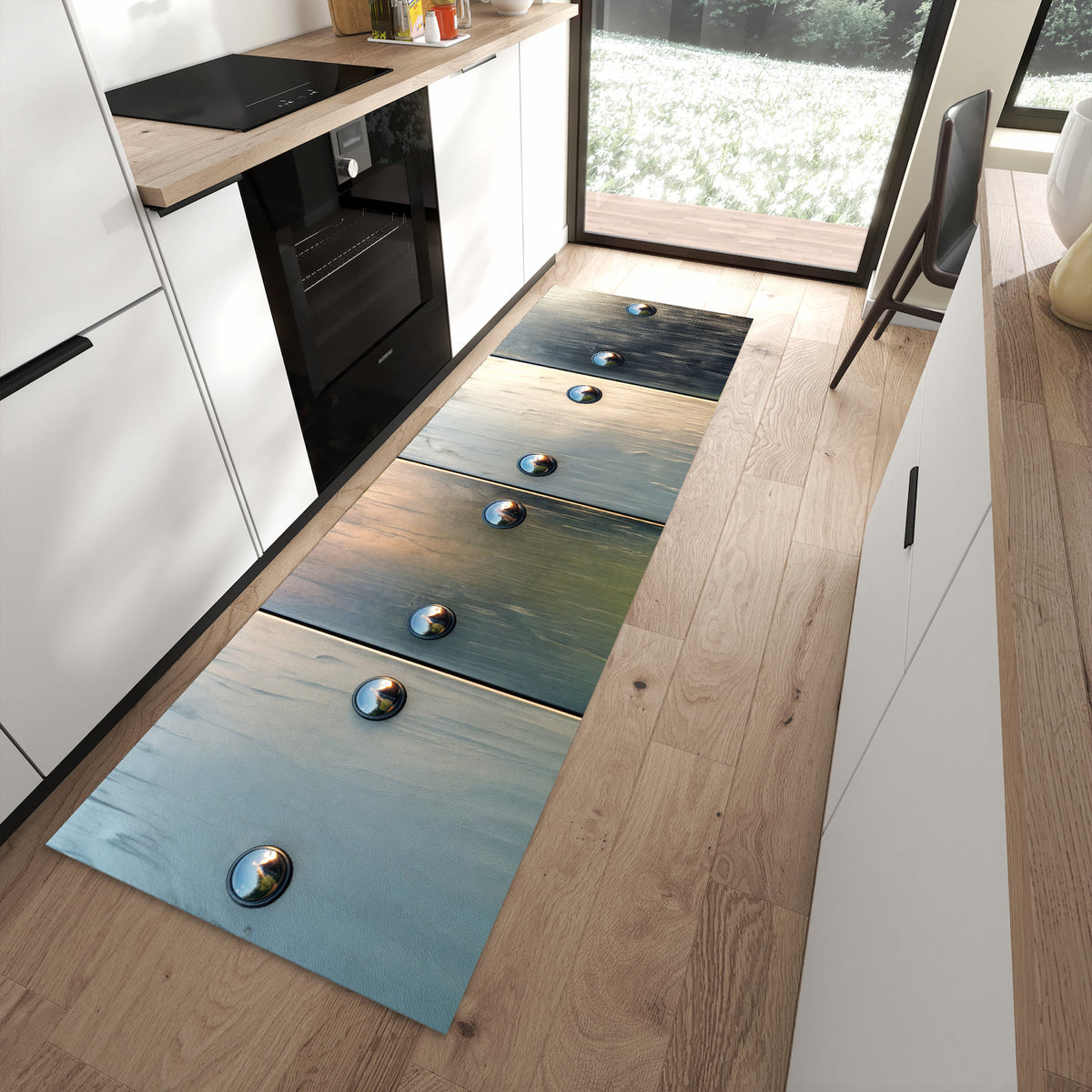 Waschbarer Küchenteppich mit Motiv Metallene Paneele in moderner Küche für sichere Aufbewahrung