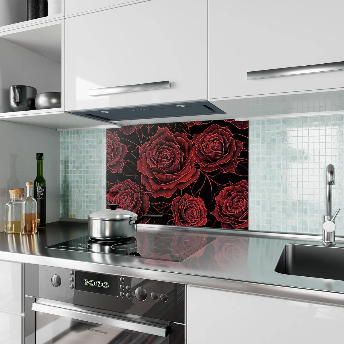 Küchenrückwand aus Glas Rosenmuster in Rot im Hochformat als Spritzschutz hinter dem Kochfeld, über dem Fliesenspiegel montiert