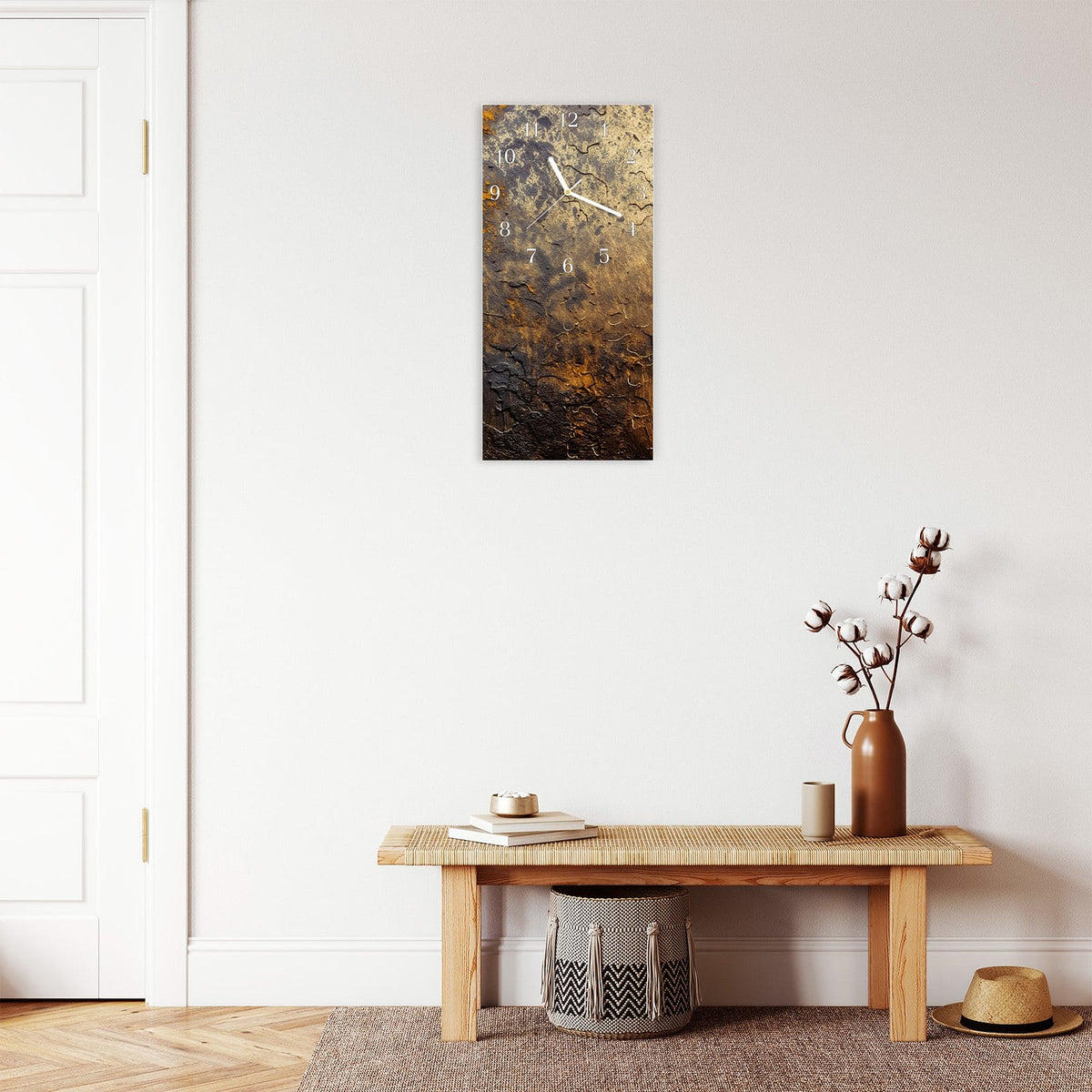 Moderne Wanduhr aus Glas mit Farbtiefe – Wanduhr Golden Texture aus Glas – Hochformat 30 × 60 cm