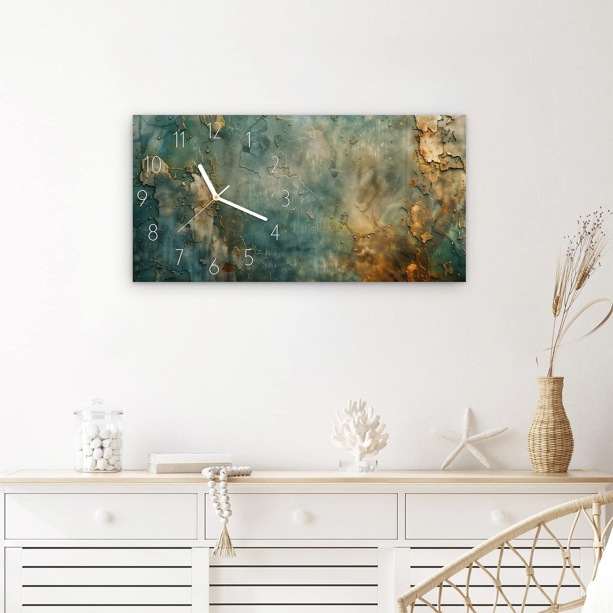 Wanduhr Gealterte Wand aus Glas – Querformat 60 × 30 cm – Türkise Patina mit Rissen