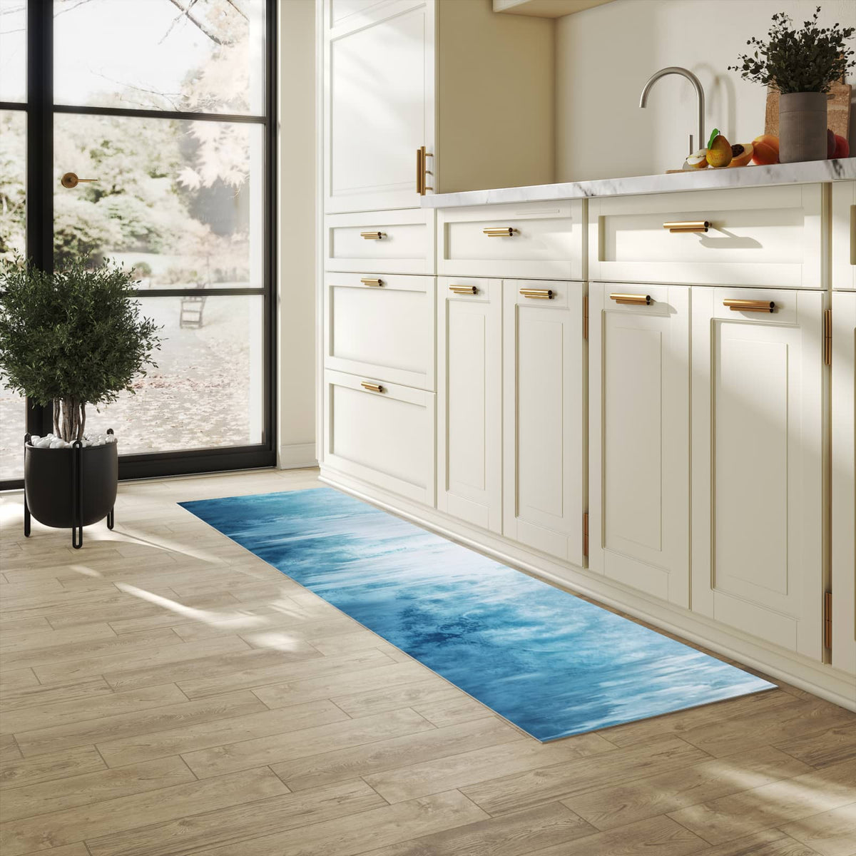 Waschbarer Küchenteppich mit Motiv Gefrorener Wasserfall in heller Küche