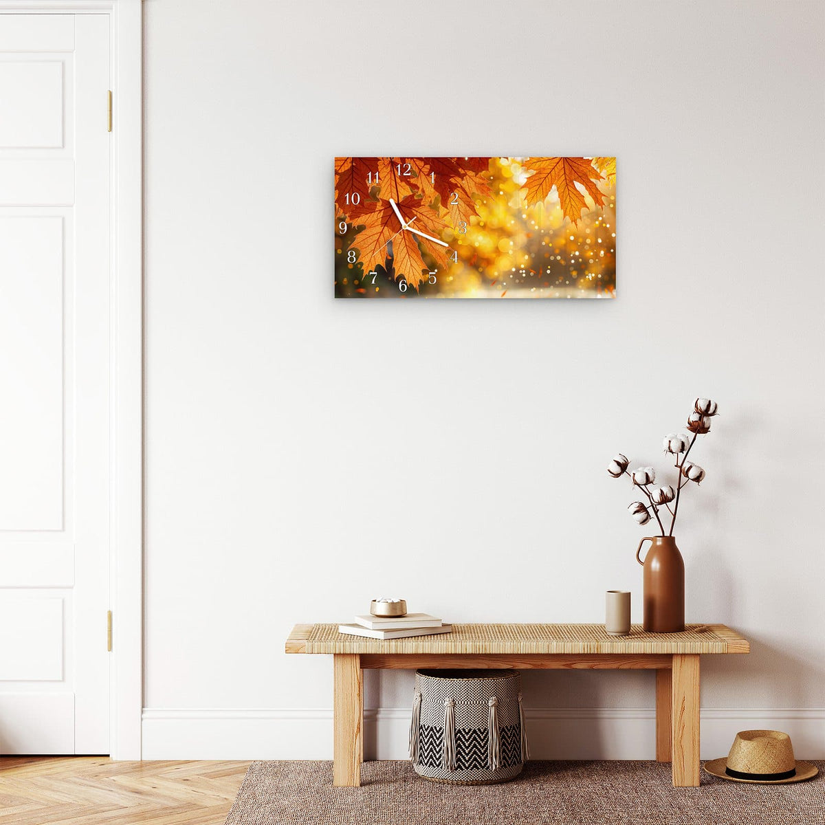Moderne Wanduhr aus Glas mit Farbtiefe – Wanduhr Sanfte Herbstblätter aus Glas – Querformat 60 × 30 cm