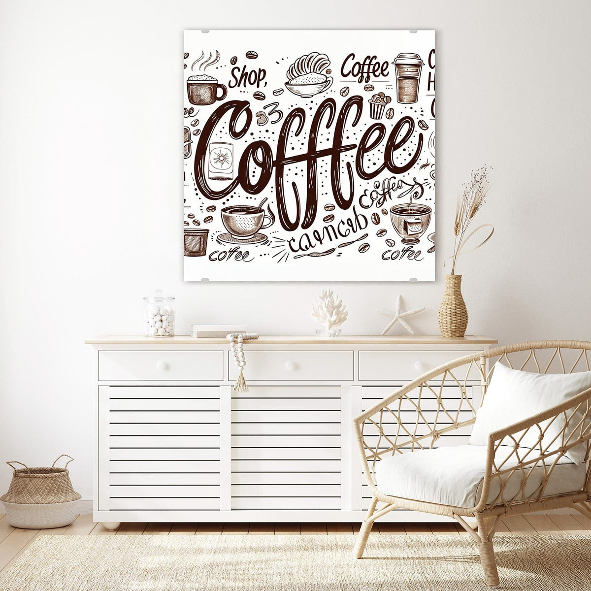 Glasbild Handgezeichneter Kaffee an der Wand – Tuschezeichnungen von Tassen, Bechern und Bohnen mit großem Coffee-Schriftzug auf Weiß