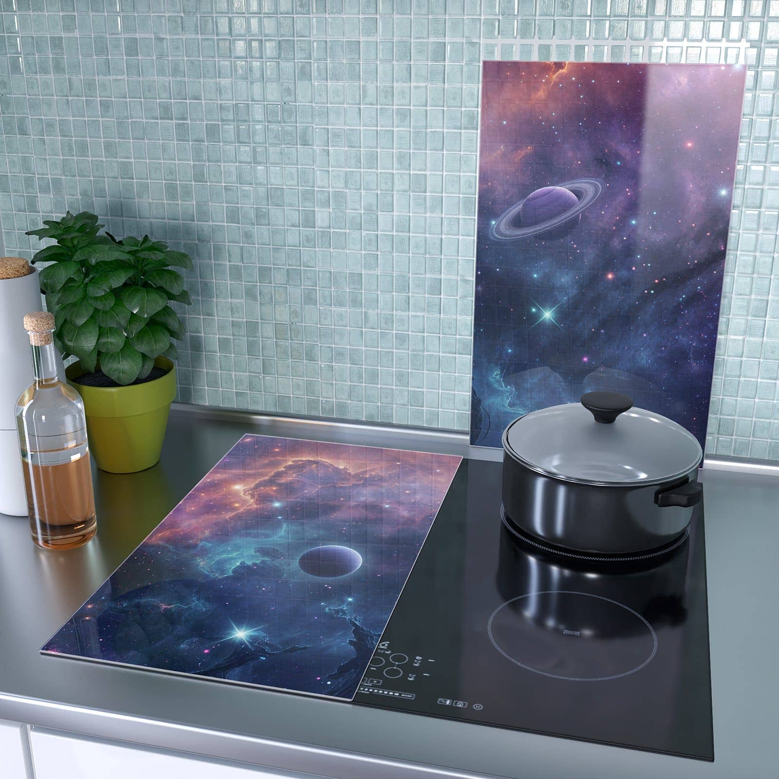 2-teilige Herdabdeckplatte mit Kosmisches Universum-Motiv als Spritzschutz hinter dem Kochfeld