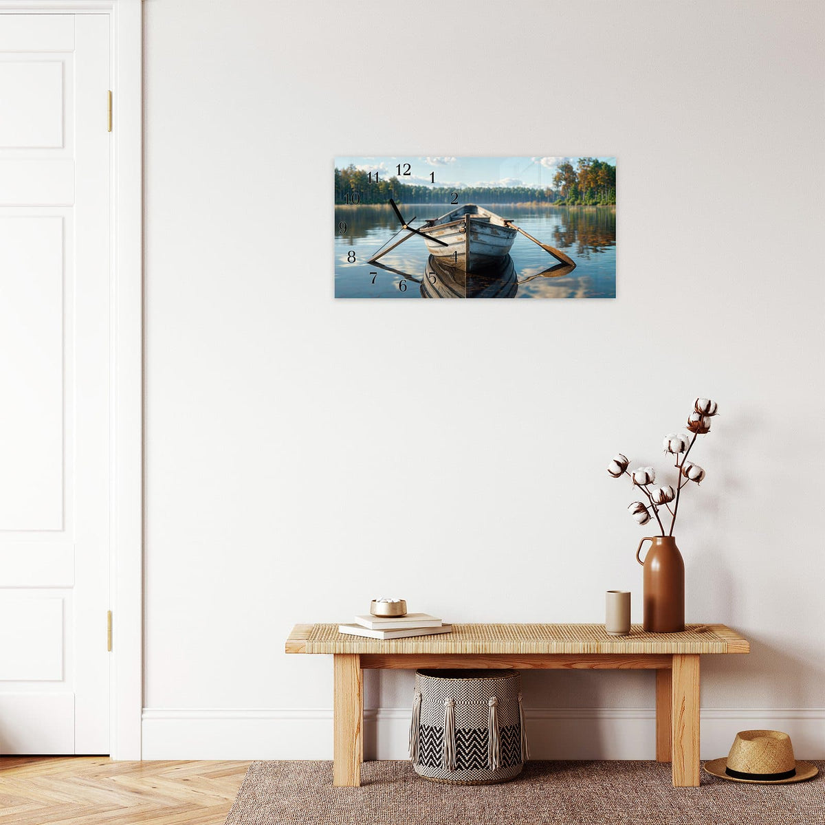 Moderne Wanduhr aus Glas mit Farbtiefe – Wanduhr Boot auf See aus Glas – Querformat 60 × 30 cm