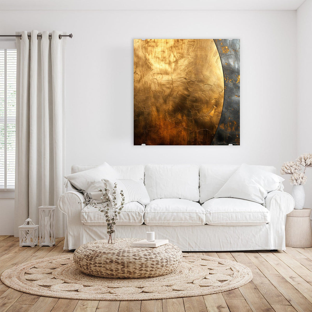 Glasbild Goldbogen auf Grau an der Wand – Große goldene Bogenfläche mit Pinselstruktur, rechts dunkelgraue Zone mit Goldflecken