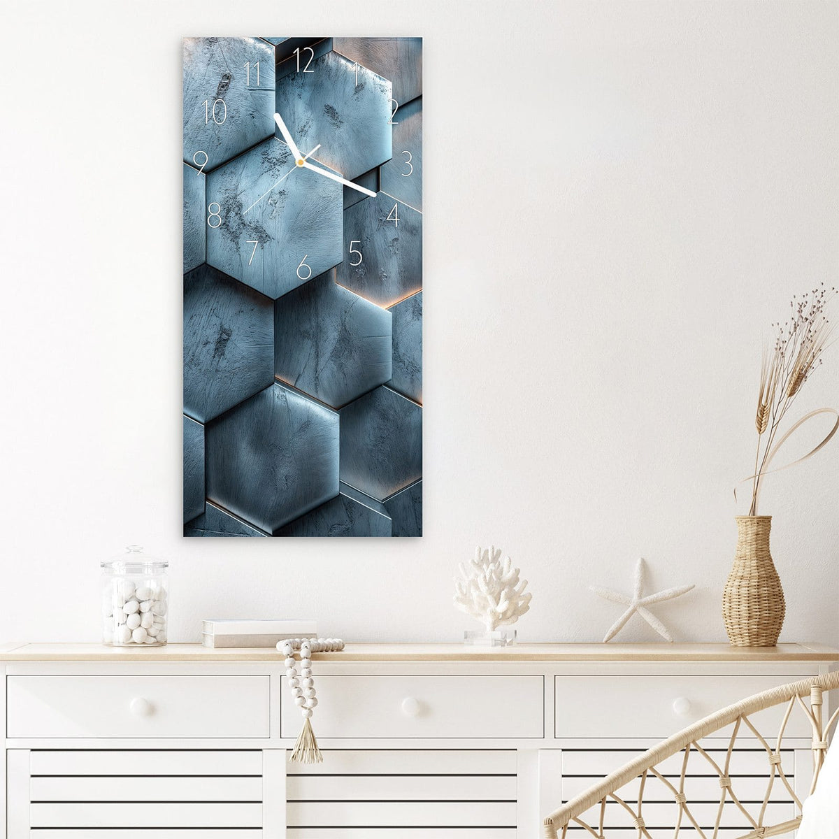 Wanduhr Hexagon Struktur aus Glas – Dreidimensionale Waben in Metallblau